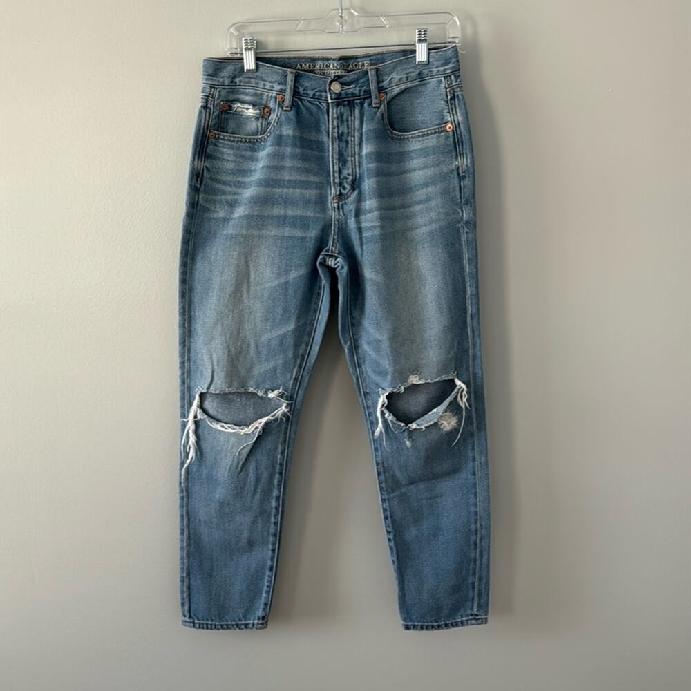 American Eagle Outfitters Hi Rise Girlfriend Button Fly Distressed Size 4